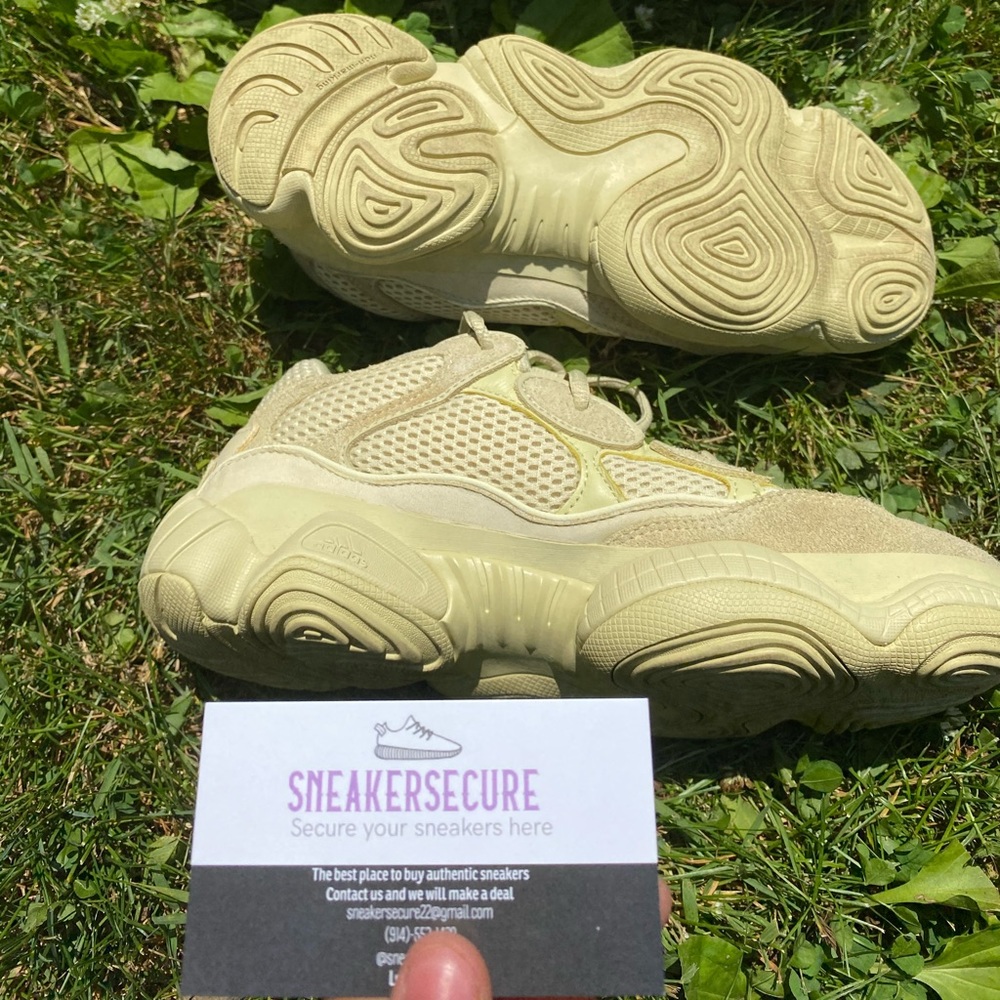 Supermoon yeezy
